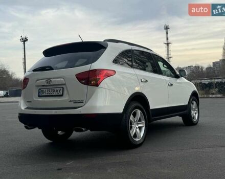 Білий Хендай Вєракруз, об'ємом двигуна 2.96 л та пробігом 217 тис. км за 10900 $, фото 109 на Automoto.ua