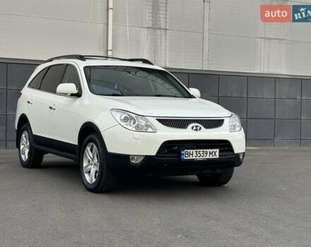 Білий Хендай Вєракруз, об'ємом двигуна 2.96 л та пробігом 217 тис. км за 10900 $, фото 94 на Automoto.ua