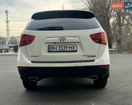 Білий Хендай Вєракруз, об'ємом двигуна 2.96 л та пробігом 217 тис. км за 10900 $, фото 111 на Automoto.ua