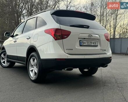 Білий Хендай Вєракруз, об'ємом двигуна 2.96 л та пробігом 217 тис. км за 10900 $, фото 44 на Automoto.ua