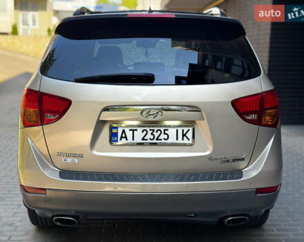 Бежевый Хендай Веракруз, объемом двигателя 3.8 л и пробегом 327 тыс. км за 7700 $, фото 8 на Automoto.ua