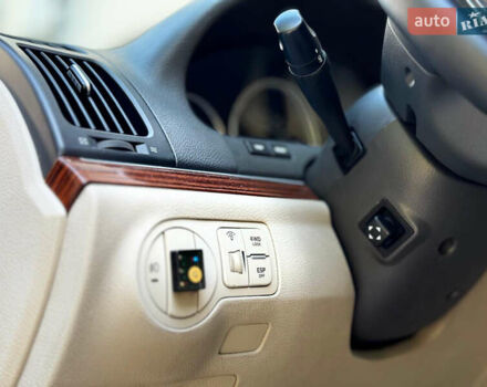 Бежевый Хендай Веракруз, объемом двигателя 3.8 л и пробегом 327 тыс. км за 7700 $, фото 15 на Automoto.ua