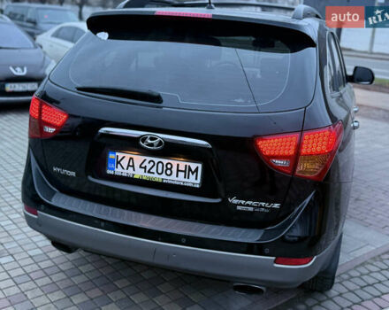 Черный Хендай Веракруз, объемом двигателя 3.8 л и пробегом 199 тыс. км за 7700 $, фото 6 на Automoto.ua