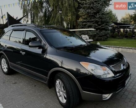 Черный Хендай Веракруз, объемом двигателя 0 л и пробегом 255 тыс. км за 10800 $, фото 2 на Automoto.ua