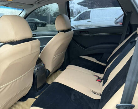 Чорний Хендай Вєракруз, об'ємом двигуна 3.78 л та пробігом 278 тис. км за 7700 $, фото 8 на Automoto.ua