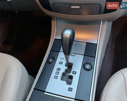 Черный Хендай Веракруз, объемом двигателя 3.8 л и пробегом 199 тыс. км за 7700 $, фото 15 на Automoto.ua