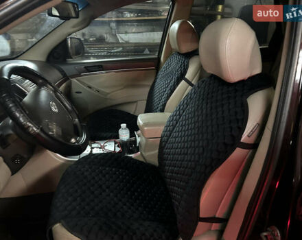 Черный Хендай Веракруз, объемом двигателя 3 л и пробегом 350 тыс. км за 8999 $, фото 2 на Automoto.ua