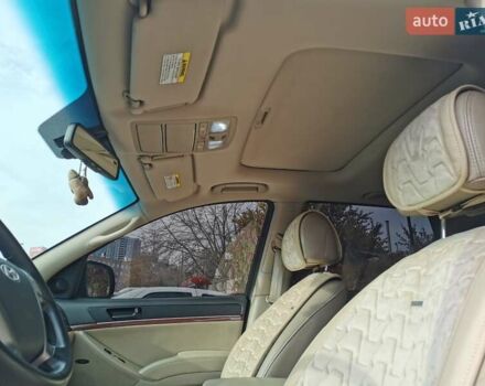 Коричневий Хендай Вєракруз, об'ємом двигуна 3 л та пробігом 263 тис. км за 11900 $, фото 5 на Automoto.ua