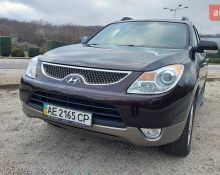 Коричневый Хендай Веракруз, объемом двигателя 3 л и пробегом 359 тыс. км за 9950 $, фото 1 на Automoto.ua