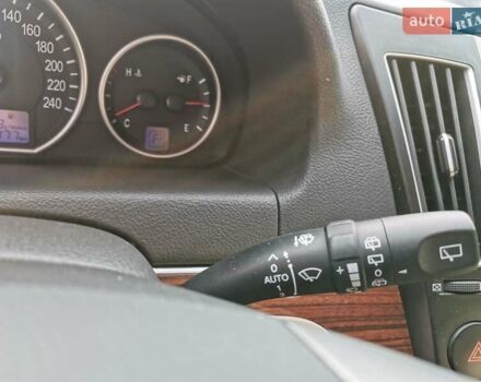 Коричневий Хендай Вєракруз, об'ємом двигуна 3 л та пробігом 263 тис. км за 11900 $, фото 23 на Automoto.ua