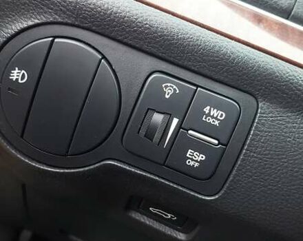 Коричневый Хендай Веракруз, объемом двигателя 3 л и пробегом 359 тыс. км за 9950 $, фото 11 на Automoto.ua