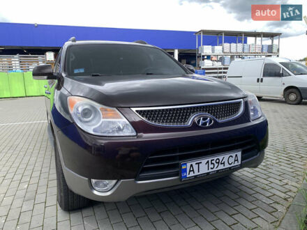 Хендай Веракруз 2008 в Калуше на Automoto.ua Красный Хендай Веракруз, объемом двигателя 3 л и пробегом 226 тыс. км за 12000 $, фото 1 на Automoto.ua