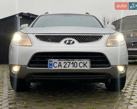 Сірий Хендай Вєракруз, об'ємом двигуна 3.8 л та пробігом 237 тис. км за 11700 $, фото 6 на Automoto.ua