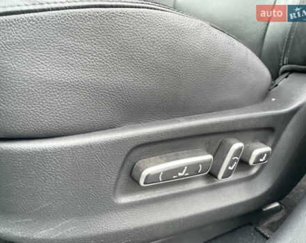 Серый Хендай Веракруз, объемом двигателя 2.9 л и пробегом 300 тыс. км за 9800 $, фото 15 на Automoto.ua