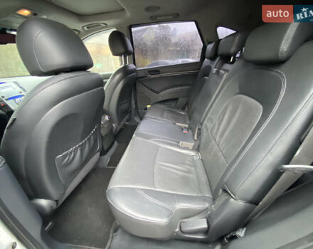 Серый Хендай Веракруз, объемом двигателя 2.9 л и пробегом 300 тыс. км за 9800 $, фото 18 на Automoto.ua