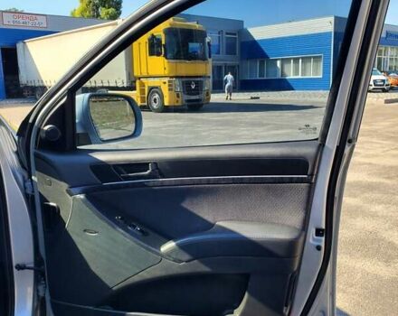 Сірий Хендай Вєракруз, об'ємом двигуна 2.96 л та пробігом 378 тис. км за 11999 $, фото 20 на Automoto.ua