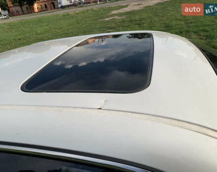 Хендай КСГ 2004 в Александрие на Automoto.ua Белый Хендай КСГ, объемом двигателя 3.5 л и пробегом 222 тыс. км за 3631 $, фото 22 на Automoto.ua