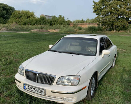 Хендай КСГ 2004 в Александрие на Automoto.ua Белый Хендай КСГ, объемом двигателя 3.5 л и пробегом 222 тыс. км за 3631 $, фото 1 на Automoto.ua