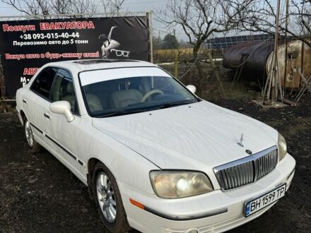 Белый Хендай КСГ, объемом двигателя 3.5 л и пробегом 512 тыс. км за 1500 $, фото 1 на Automoto.ua