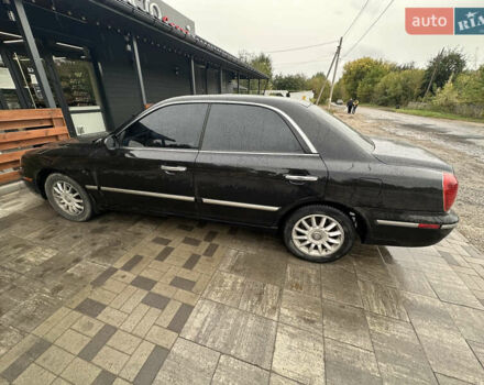 Черный Хендай КСГ, объемом двигателя 3.5 л и пробегом 356 тыс. км за 2999 $, фото 5 на Automoto.ua