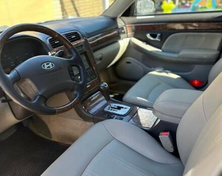 Черный Хендай КСГ, объемом двигателя 3.5 л и пробегом 350 тыс. км за 3500 $, фото 6 на Automoto.ua