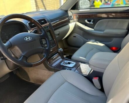 Чорний Хендай КСГ, об'ємом двигуна 3.5 л та пробігом 322 тис. км за 4000 $, фото 8 на Automoto.ua