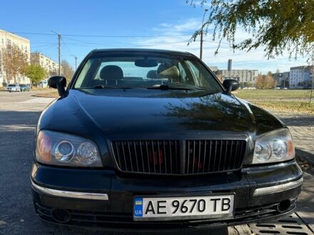 Черный Хендай КСГ, объемом двигателя 3.5 л и пробегом 322 тыс. км за 4000 $, фото 1 на Automoto.ua