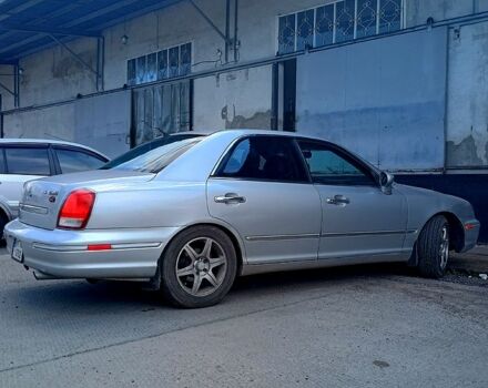 Сірий Хендай КСГ, об'ємом двигуна 3 л та пробігом 272 тис. км за 4600 $, фото 1 на Automoto.ua