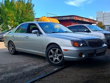 Серый Хендай КСГ, объемом двигателя 3 л и пробегом 272 тыс. км за 4600 $, фото 1 на Automoto.ua