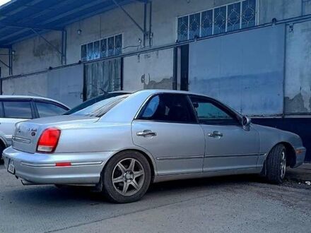 Серый Хендай КСГ, объемом двигателя 3 л и пробегом 272 тыс. км за 4600 $, фото 1 на Automoto.ua