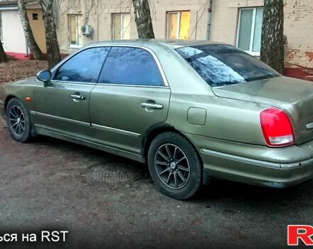 Зелений Хендай КСГ, об'ємом двигуна 3 л та пробігом 240 тис. км за 2300 $, фото 11 на Automoto.ua