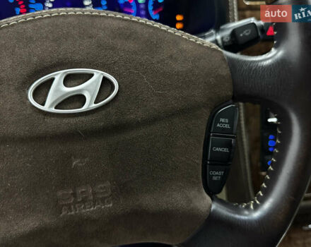 Зелений Хендай КСГ, об'ємом двигуна 3.5 л та пробігом 75 тис. км за 6900 $, фото 11 на Automoto.ua
