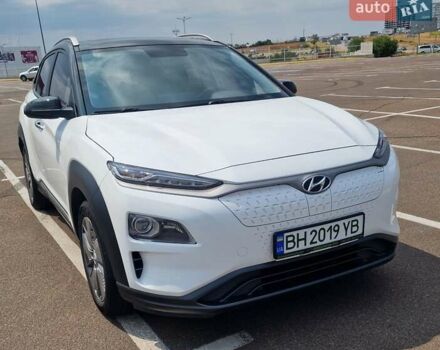 Белый Хендай Encino EV, объемом двигателя 0 л и пробегом 88 тыс. км за 16800 $, фото 11 на Automoto.ua