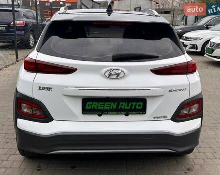 Белый Хендай Encino EV, объемом двигателя 0 л и пробегом 95 тыс. км за 15900 $, фото 8 на Automoto.ua