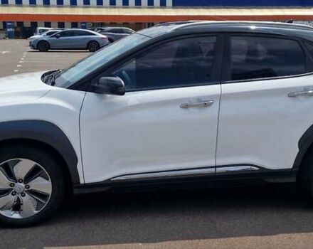Белый Хендай Encino EV, объемом двигателя 0 л и пробегом 88 тыс. км за 16800 $, фото 5 на Automoto.ua