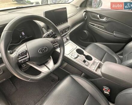 Белый Хендай Encino EV, объемом двигателя 0 л и пробегом 95 тыс. км за 15900 $, фото 23 на Automoto.ua