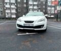 Белый Хендай Genesis Coupe, объемом двигателя 2 л и пробегом 196 тыс. км за 9800 $, фото 1 на Automoto.ua