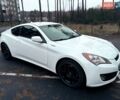 Белый Хендай Genesis Coupe, объемом двигателя 2 л и пробегом 196 тыс. км за 9800 $, фото 9 на Automoto.ua