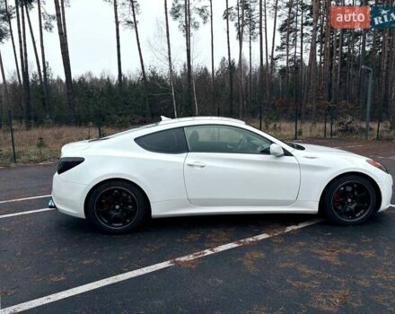 Белый Хендай Genesis Coupe, объемом двигателя 2 л и пробегом 196 тыс. км за 9800 $, фото 17 на Automoto.ua