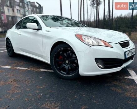 Белый Хендай Genesis Coupe, объемом двигателя 2 л и пробегом 196 тыс. км за 9800 $, фото 19 на Automoto.ua