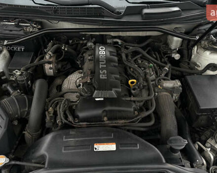 Белый Хендай Genesis Coupe, объемом двигателя 2 л и пробегом 269 тыс. км за 8700 $, фото 11 на Automoto.ua