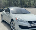 Белый Хендай Genesis Coupe, объемом двигателя 2 л и пробегом 170 тыс. км за 7000 $, фото 1 на Automoto.ua