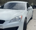 Белый Хендай Genesis Coupe, объемом двигателя 2 л и пробегом 170 тыс. км за 7000 $, фото 1 на Automoto.ua
