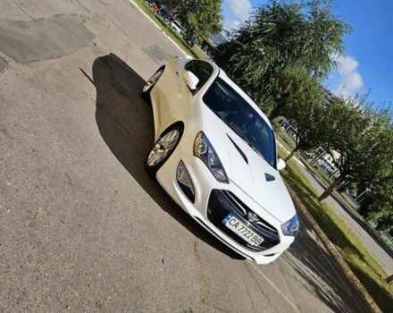 Белый Хендай Genesis Coupe, объемом двигателя 2 л и пробегом 79 тыс. км за 15000 $, фото 1 на Automoto.ua