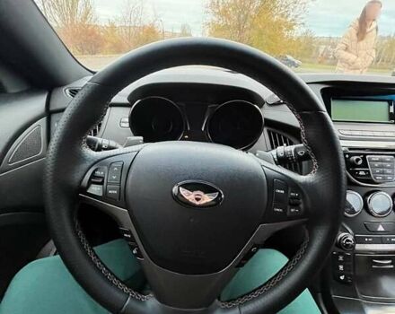 Белый Хендай Genesis Coupe, объемом двигателя 2 л и пробегом 113 тыс. км за 11500 $, фото 21 на Automoto.ua