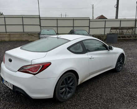 Білий Хендай Genesis Coupe, об'ємом двигуна 2 л та пробігом 75 тис. км за 9999 $, фото 2 на Automoto.ua