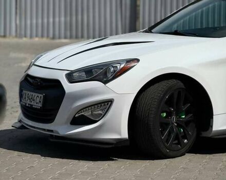 Белый Хендай Genesis Coupe, объемом двигателя 3.8 л и пробегом 49 тыс. км за 14900 $, фото 6 на Automoto.ua