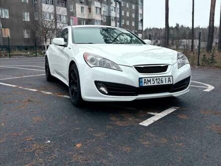 Белый Хендай Genesis Coupe, объемом двигателя 2 л и пробегом 196 тыс. км за 9800 $, фото 1 на Automoto.ua