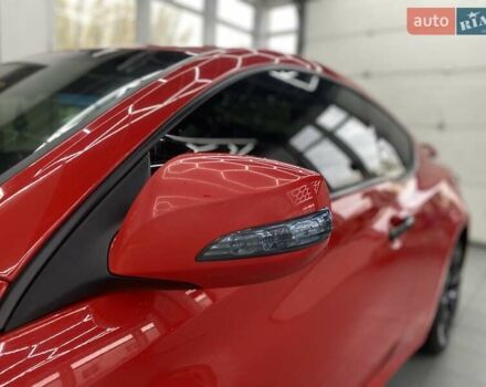 Красный Хендай Genesis Coupe, объемом двигателя 2 л и пробегом 205 тыс. км за 9500 $, фото 6 на Automoto.ua