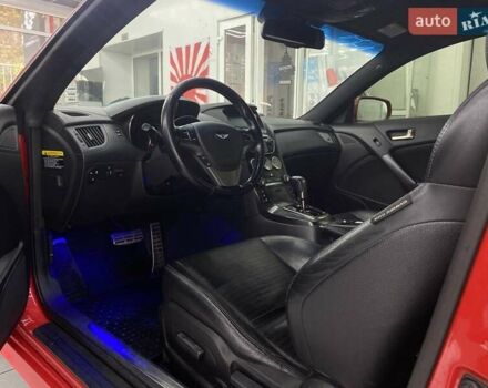 Красный Хендай Genesis Coupe, объемом двигателя 2 л и пробегом 205 тыс. км за 9500 $, фото 10 на Automoto.ua